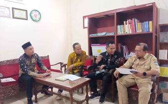 Bawaslu Jepara melaksanakan pengawasan langsung terhadap kegiatan Coklit Terbatas (Coktas) Pemutakhiran Data Pemilih Berkelanjutan (PDPB) yang dilaksanakan oleh KPU Kabupaten Jepara di wilayah Kecamatan Mlonggo, Senin (15/6).
