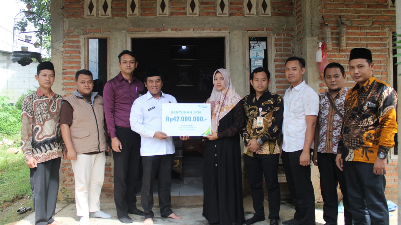 Bawaslu Jepara dan BPJS Ketenagakerjaan Salurkan Santunan Jaminan Kematian kepada Ahli Waris Pengawas Adhoc Pemilihan 2024