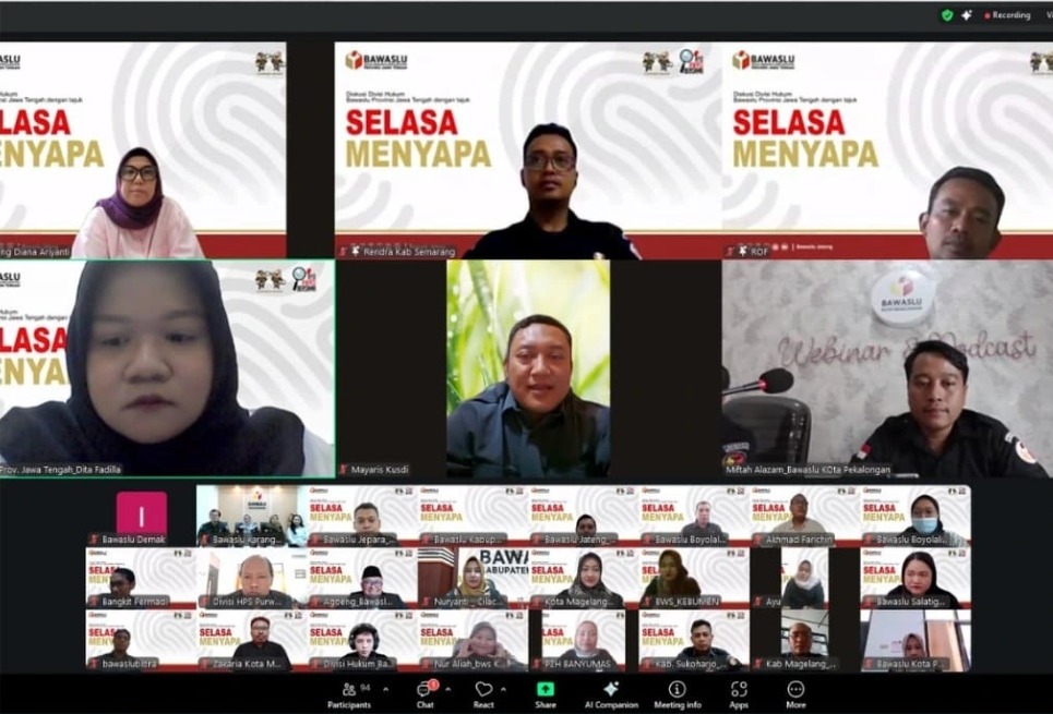 Bawaslu Kabupaten Jepara mengikuti kegiatan diskusi daring "Selasa Menyapa" yang diselenggarakan oleh Bawaslu Provinsi Jawa Tengah melalui zoom meeting