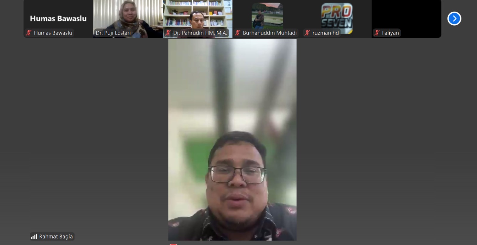 Tangkapan layar Ketua Bawaslu Rahmat Bagja dalam webinar yang diselenggarakan Asosiasi Program Studi Ilmu Politik Indonesia (Apsipol), Senin (11/8/2025).