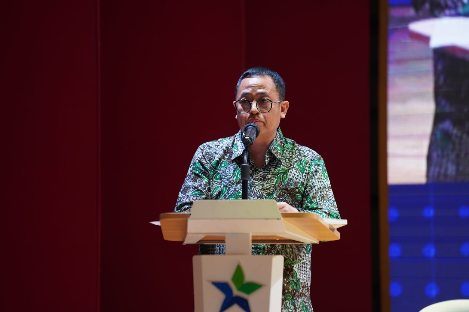 Anggota Bawaslu Puadi saat peluncuran Buku Dinamika Pengawasan Pemilu: Peran Bawaslu dan Interaksi Kepentingan di Perpustakaan Nasional, Sabtu (30/8/2025).