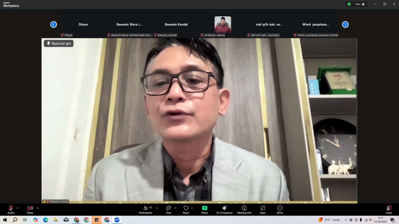 Bawaslu Jepara mengikuti kegiatan Literasi Pojok Pengawasan Vol-5 yang digelar oleh Bawaslu Provinsi Jawa Tengah melalui zoom meeting