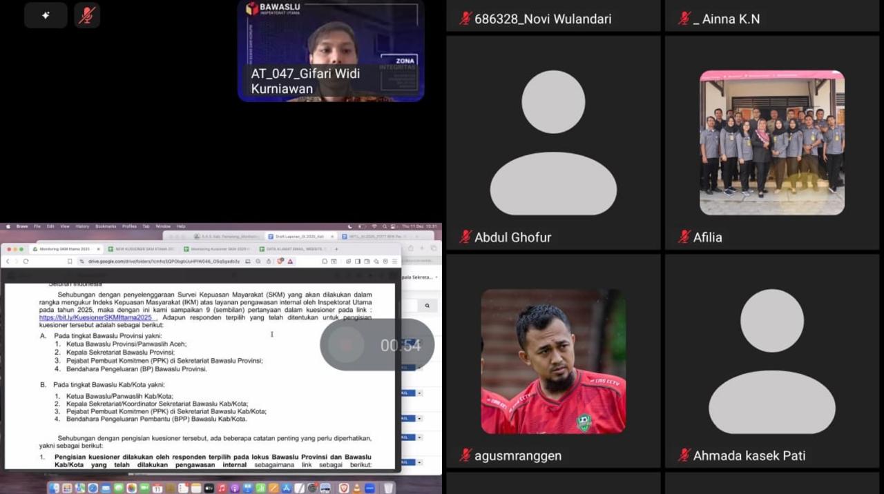 Koordinator Sekretariat Bawaslu Jepara Abdul Ghofur beserta staf PNS Bawaslu Jepara Aji Susanto mengikuti kegiatan Sosialisasi Pengelolaan Website SP4N LAPOR serta Monitoring Pengisian Survei Kepuasan Masyarakat (SKM) yang diselenggarakan oleh Inspektorat Wilayah II Bawaslu RI secara daring