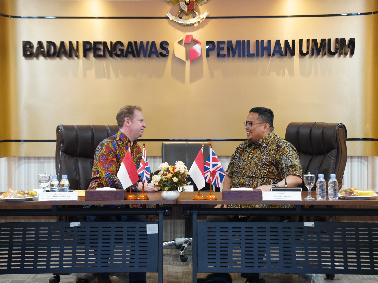 Ketua Bawaslu Rahmat Bagja saat menerima delegasi CIMD Matthew Downing di Kantor Bawaslu, Rabu (21/1/2026). Foto: Pemberitaan dan Publikasi Bawaslu RI