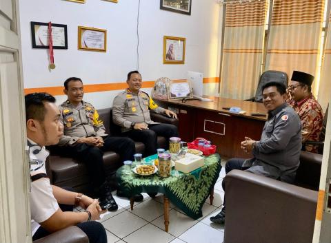 Ketua Bawaslu Jepara SUjiantoko, Kordiv Penanganan Pelanggaran dan Datin Khomaru Zaman, Kapolres Jepara Wahyu Nugroho, beserta Kasat Reskrim dari Polres Jepara