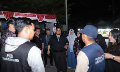 Ketua Bawaslu Rahmat Bagja saat memantau Patroli Pengawasan pada Selasa (5/8/2025) di Kantor Bawaslu Barito Utara