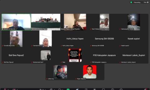 Rapat Koordinasi Pengawasan Pendistribusian Logistik PSU pasca putusan MK di Papua melalui daring