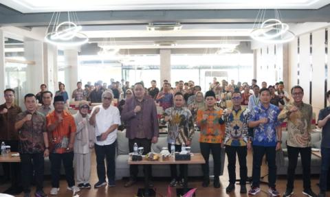 Anggota Bawaslu Herwyn JH Malonda dalam Diskusi Kelompok Terpumpun (DKT) di Kota Bandar Lampung, Selasa, (16/9/2025).