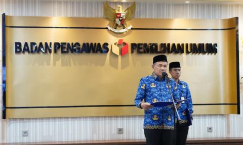 Pelantikan pejabat fungsional dan PPPK Bawaslu oleh Sekretaris Jenderal Bawaslu Ichsan Fuady di Gedung Bawaslu RI, Rabu (1/10/2025).