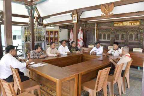 Bawaslu Jepara dan Pramuka Kwarcab Jepara lakukan penandatanganan MoU