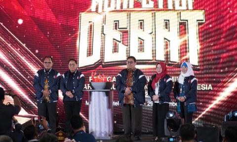 Anggota Bawaslu Puadi saat memberikan sambutan dalam Kompetisi Debat Penegakan Hukum Pemilu ke-V Antar Perguruan Tinggi se-Indonesia yang digelar di Jakarta, Selasa (25/11/2025). Foto: Pemberitaan dan Publikasi Bawaslu RI