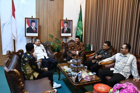 Bawaslu Kabupaten Jepara bersama Kementerian Agama Kabupaten Jepara melaksanakan penandatanganan Memorandum of Understanding (MoU) dan Perjanjian Kerja Sama (PKS) tentang Sinergi Pendidikan Politik dan Demokrasi pada Selasa, (26/05).