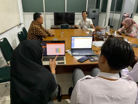 Bawaslu Jepara melakukan pengawasan terhadap pelaksanaan Pemutakhiran Data Partai Politik Berkelanjutan Semester I Tahun 2026 yang diselenggarakan oleh Komisi Pemilihan Umum (KPU) Kabupaten Jepara, Senin (29/6).