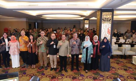 Anggota Bawaslu Puadi dalam kegiatan Analisis Pola, Tren, dan Dinamika Pelanggaran Pemilu dan Pemilihan Tahun 2024 di Jakarta, Kamis (13/8/2026).
