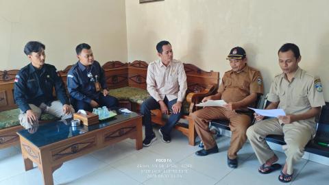 Memastikan data pemilih sesuai dengan kondisi faktual menjadi perhatian Bawaslu Kabupaten Jepara dalam pengawasan Pemutakhiran Coklit Terbatas KPU Kabupaten Jepara Tahun 2026 di Kecamatan Donorojo, Senin (31/8).
