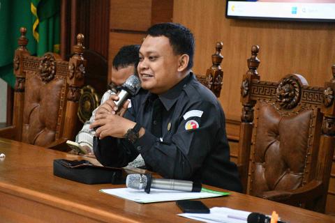 Bawaslu Jepara kembali menyelenggarakan Kelas Penyelesaian Sengketa Proses Pemilu bagi mahasiswa. Kegiatan kelas kedua tersebut dilaksanakan di Universitas Islam Nahdlatul Ulama (Unisnu) Jepara, Rabu (7/10).