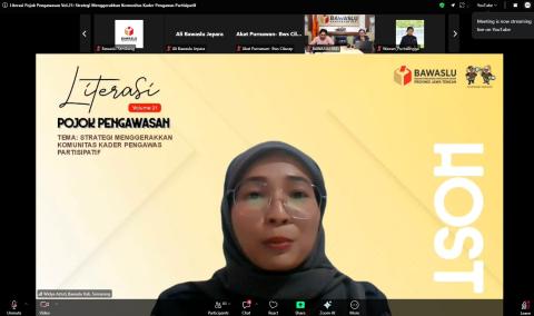 Bawaslu Jepara mengikuti kegiatan Literasi Pojok Pengawasan Vol. 21 bertajuk “Strategi Menggerakkan Komunitas Kader Pengawas Partisipatif” yang dilaksanakan secara daring melalui Zoom Meeting, Senin (5/10).