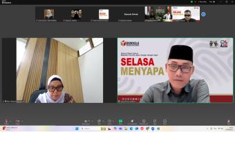 Anggota Bawaslu Kabupaten Jepara, Shohibul Habib, didampingi jajaran staf, mengikuti secara daring kegiatan "Selasa Menyapa" yang diselenggarakan oleh Bawaslu Provinsi Jawa Tengah melalui daring