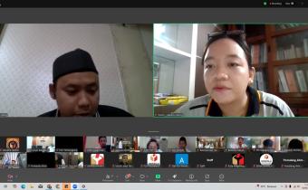 Bawaslu Kabupaten Jepara beserta jajarannya mengikuti Rapat Koordinasi Simulasi Pengisian Alat Kerja Pengawasan (AKP) untuk Pemutakhiran Data Pemilih Berkelanjutan (PDPB) melalui zoom meeting