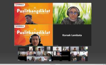 Bawaslu Jepara mengikuti Rapat Persiapan Pelaksanaan Pelatihan Dasar (Latsar) Calon Pegawai Negeri Sipil (CPNS) dan Orientasi Pegawai Pemerintah dengan Perjanjian Kerja (PPPK) Bawaslu Tahun Anggaran 2025 melalui zoom meeting