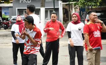 Bawaslu Jepara memeriahkan Hari Kemerdekaan Republik Indonesia ke-80 dan Hari Ulang Tahun (HUT) Bawaslu Kabupaten/Kota ke-7 dengan menyelenggarakan serangkaian kegiatan perlombaan