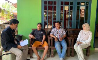 Shohibul Habib Anggota Bawaslu Jepara Divisi Hukum dan Penyelesaian Sengketa dalam pengawasan pencocokan dan penelitian (coklit) terbatas daftar pemilih berkelanjutan di Kecamatan Bangsri.