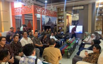 Bawaslu Jepara mengikuti Rapat Evaluasi Pemutakhiran Data Pemilih Berkelanjutan (PDPB) Triwulan III dan Persiapan Pendidikan Pengawas Partisipatif (P2P) Daring Tahun 2025