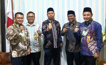 Bawaslu Jepara melaksanakan audiensi dengan Kementerian Agama (Kemenag) Kabupaten Jepara dalam rangka memperkuat sinergi kelembagaan, khususnya di bidang pendidikan politik dan peningkatan partisipasi masyarakat dalam pemilu pada Kamis, (16/04).