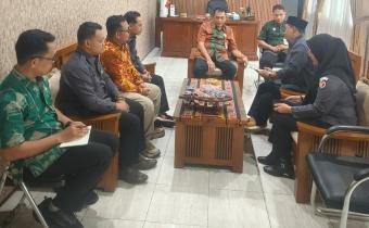Bawaslu Jepara melaksanakan koordinasi dengan Bakesbangpol Jepara dalam rangka membahas rencana pelaksanaan Perjanjian Kerja Sama (PKS) tentang Sinergi Pendidikan Politik dan Demokrasi pada Selasa, (31/3).