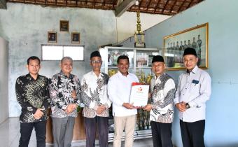 Bawaslu Kabupaten Jepara bersama MA Maftahul Falah Sinanggul melaksanakan penandatanganan Nota Kesepahaman (MoU) dan Perjanjian Kerja Sama (PKS) tentang Pendidikan Politik dan Demokrasi pada Rabu, (4/6).