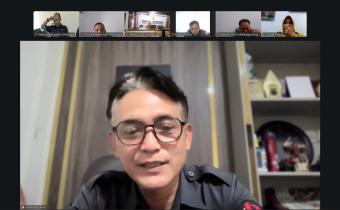 Bawaslu Jepara mengikuti Rapat Koordinasi Kesekretariatan bagi 15 Kabupaten/Kota yang ditetapkan sebagai Unit Kerja Mandiri (UKM) di lingkungan Bawaslu Provinsi Jawa Tengah. Kegiatan dilaksanakan secara daring melalui Zoom Meeting pada Senin (5/10).