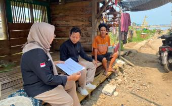 Bawaslu Kabupaten Jepara melaksanakan uji petik dalam rangka penyusunan pemetaan kerawanan isu strategis Pemutakhiran Data Pemilih Berkelanjutan (PDPB) pada Kamis, (8/10).