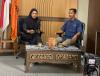 Rosyidatus Sholichah Staf Bawaslu Jepara selaku Host Bawaslu Menyapa dan Ahmad Dzulfikar dari Jurnalis Gistara.com selaku Narasumber