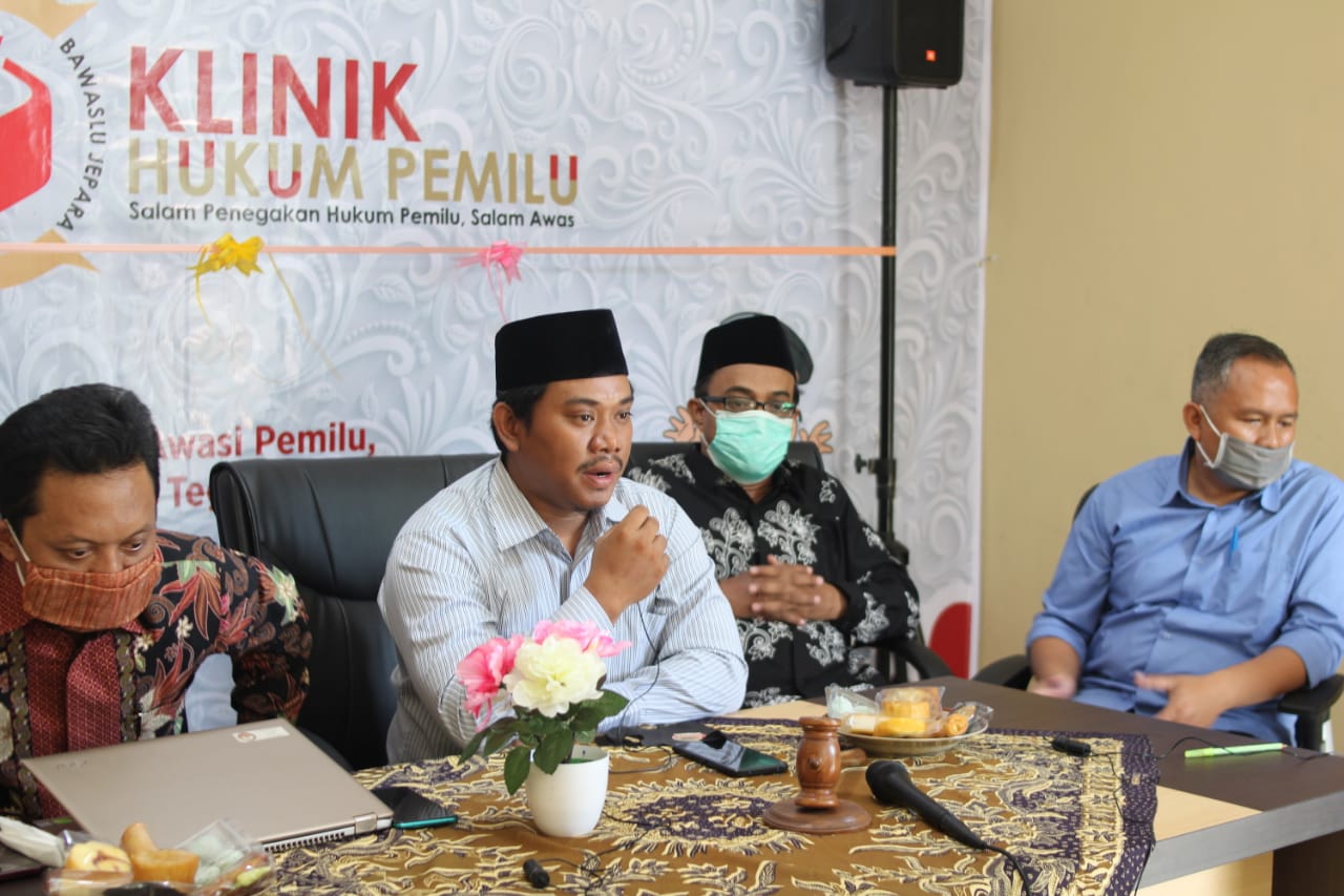 Sosialisasi Produk Hukum oleh Ketua Bawaslu Jepara