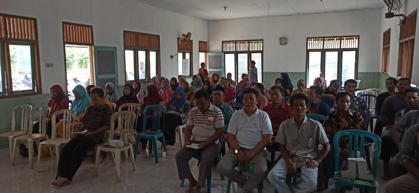 Sujiantoko saat menyampaikan sosialisasi